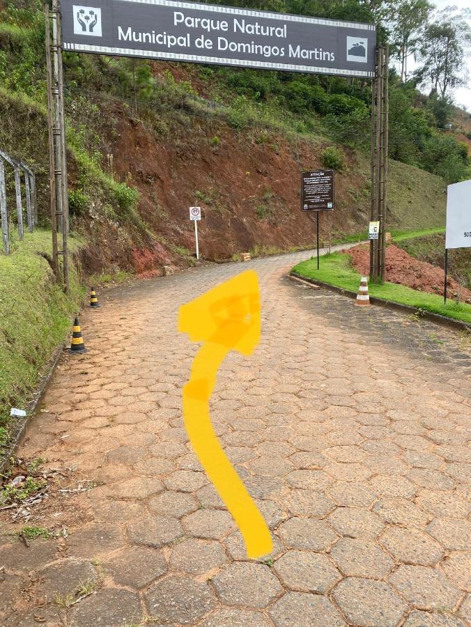Casa Centro Com Estacionamento-500M Da Rua Do Lazer, Ideal P Casais Ou Ate 4 Pessoas 도밍고스 마르틴스 외부 사진